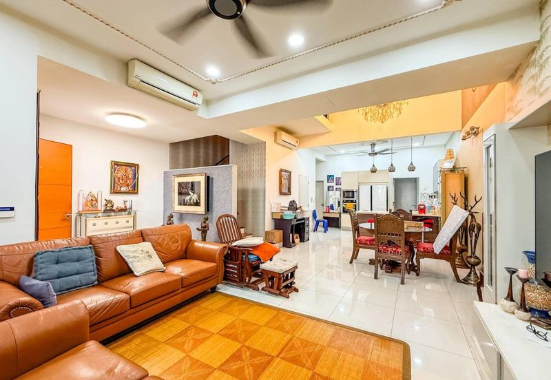 Parkfield Residences, Tropicana Heights