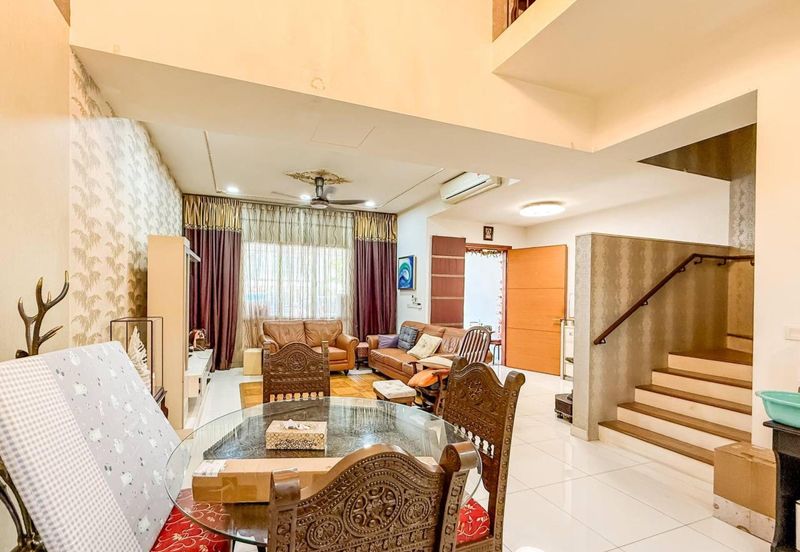 Parkfield Residences, Tropicana Heights