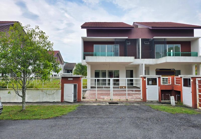 2 Storey Semi D at Taman Jenderam Damai, Dengkil, Sepang