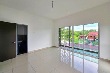 2 Storey Semi D at Taman Jenderam Damai, Dengkil, Sepang