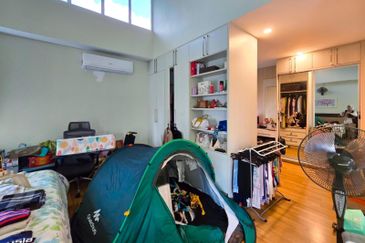 Seksyen 4, Shah Alam