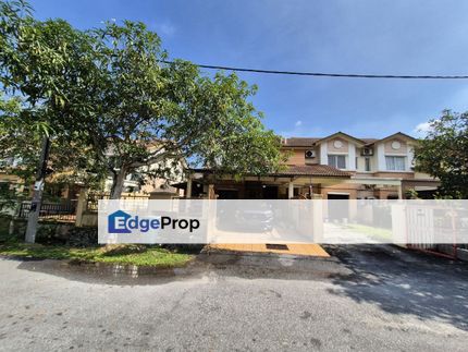 Double Storey End-Lot Unit With Extra Space in Saujana Utama 3, Sungai Buloh, Selangor, Sungai Buloh