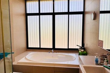 Taman Jenderam Harmoni