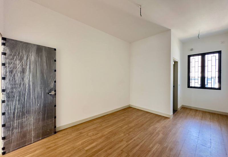 Elmina Green Three @ City of Elmina