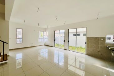 Brand New 2 Storey Semi D Cluster Caralyn at Setia Alam Sari