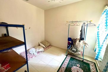 Villa Park Condominium