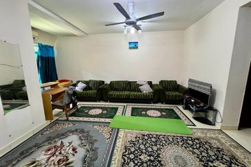 Villa Park Condominium