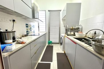 Parkfield Residences, Tropicana Heights