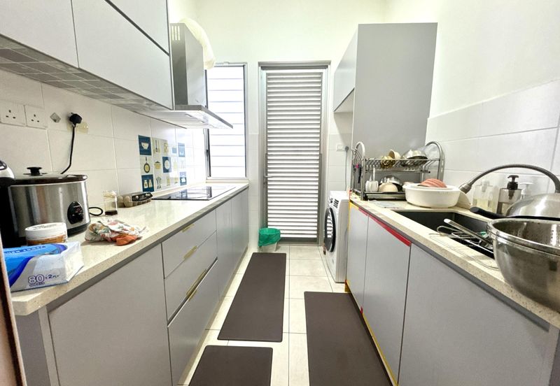 Parkfield Residences, Tropicana Heights