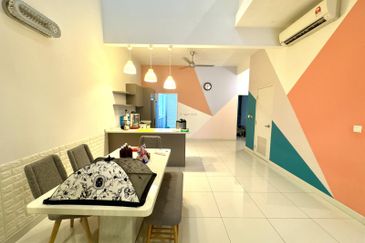 Parkfield Residences, Tropicana Heights