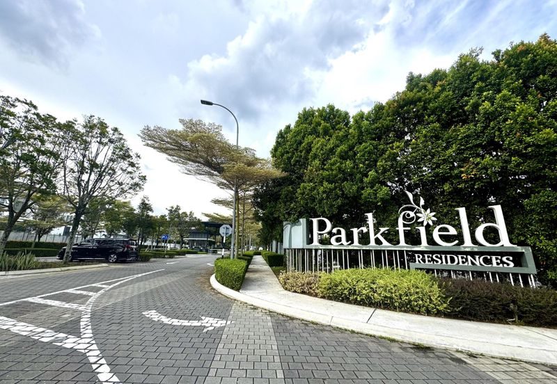 Parkfield Residences, Tropicana Heights