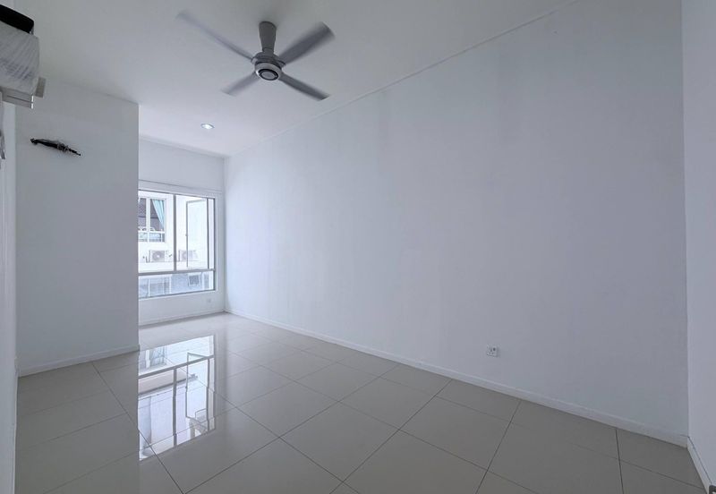 Fairfield Residences, Tropicana Heights