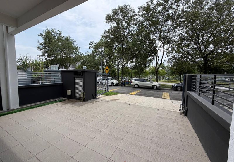 Fairfield Residences, Tropicana Heights