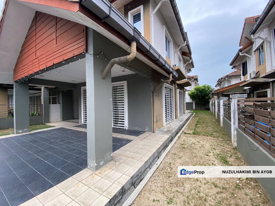 Cheapest Double Storey Semi D Anjung Suasana Bandar Seri Putra Bangi, Selangor, Bangi