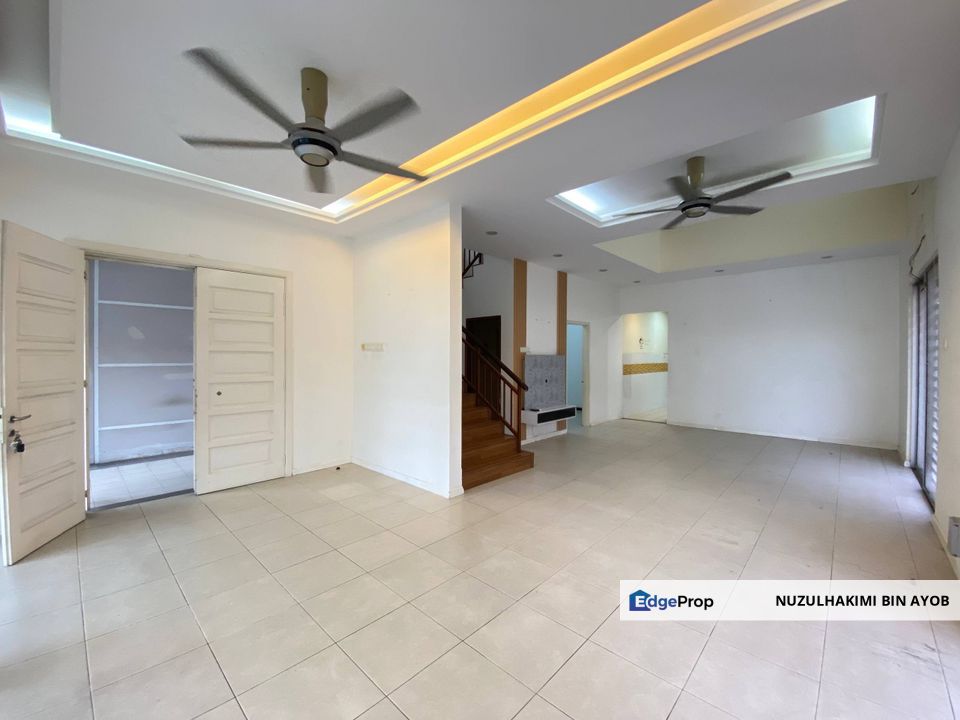 Cheapest Double Storey Semi D Anjung Suasana Bandar Seri Putra Bangi, Selangor, Bangi