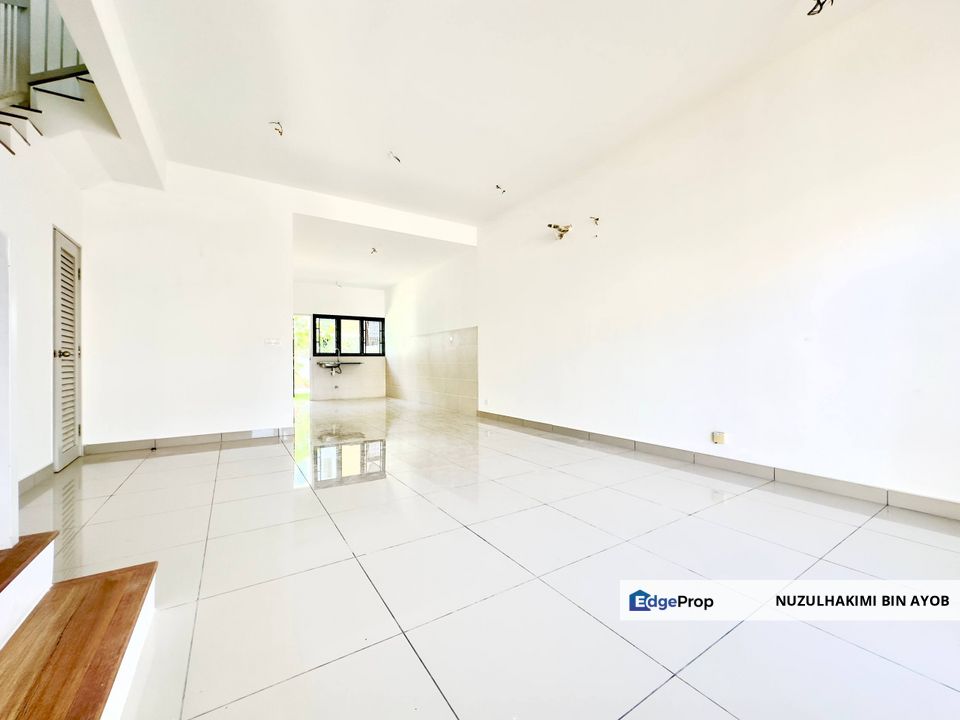 Laman Mawar Kota Seriemas Nilai Double Storey, Negeri Sembilan, Nilai