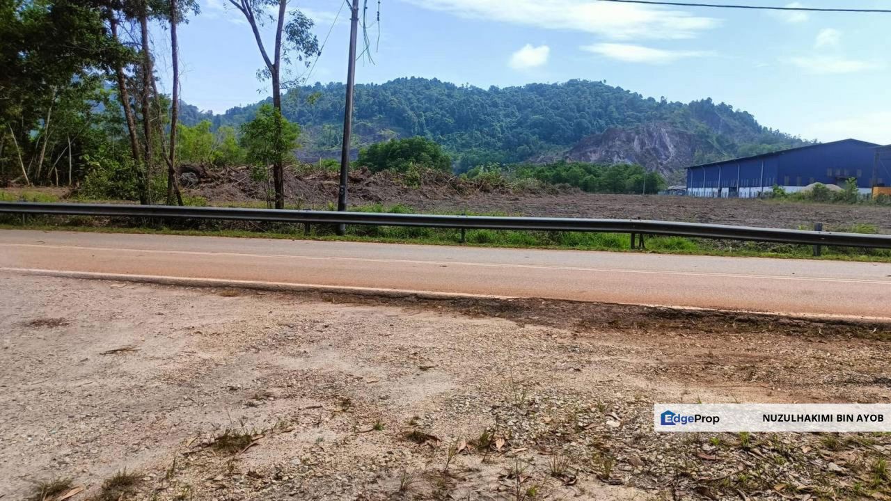 Teluk Kalung , Kemaman Terengganu 4.58 Acre Industrial Land, Terengganu, Kemaman