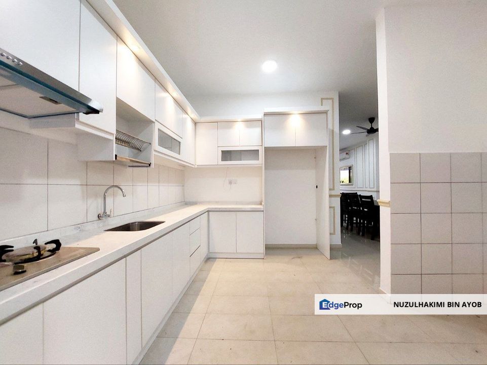 BellaDonna Taman setia Warisan Tropika, Sepang 2 Storey Terrace Never Occupied Unit, Selangor, Sepang