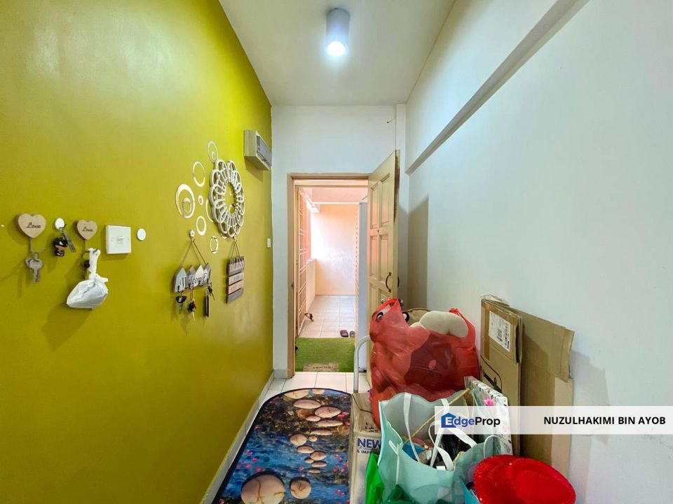 Corner Unit Sri Cempaka Apartment Jalan Sepakat Indah Kajang For Sale, Selangor, Kajang