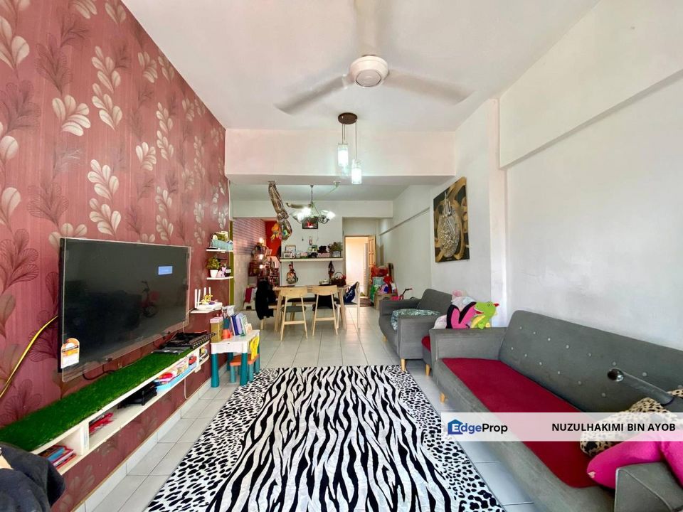 Corner Unit Sri Cempaka Apartment Jalan Sepakat Indah Kajang For Sale, Selangor, Kajang