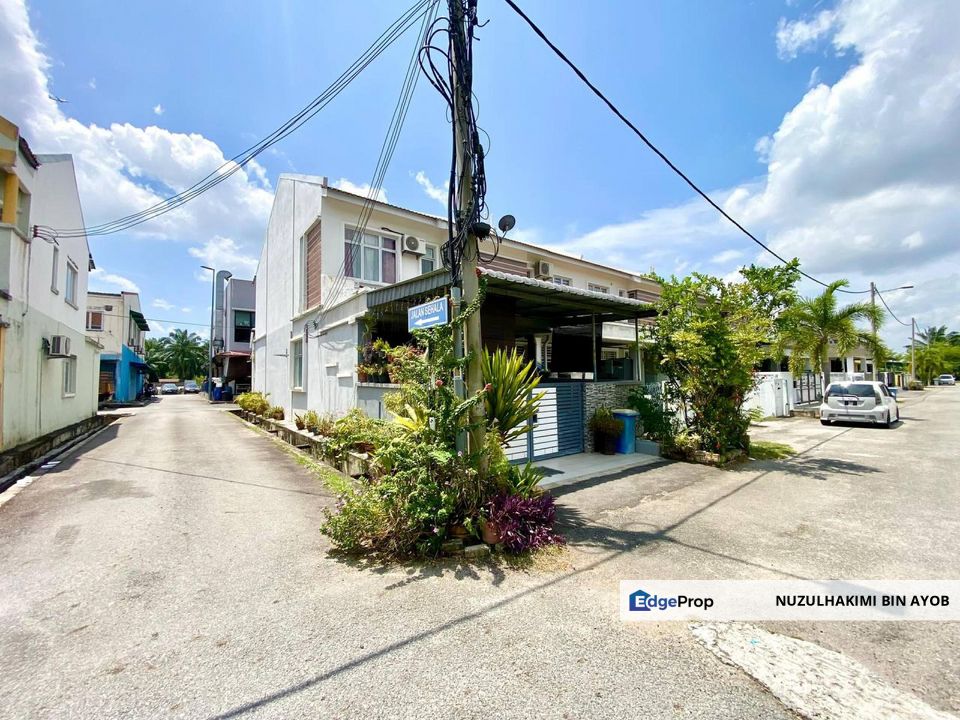 Rumah END LOT Double Storey Kitchen Extended at Taman Langat Utama, Banting, Selangor, Banting