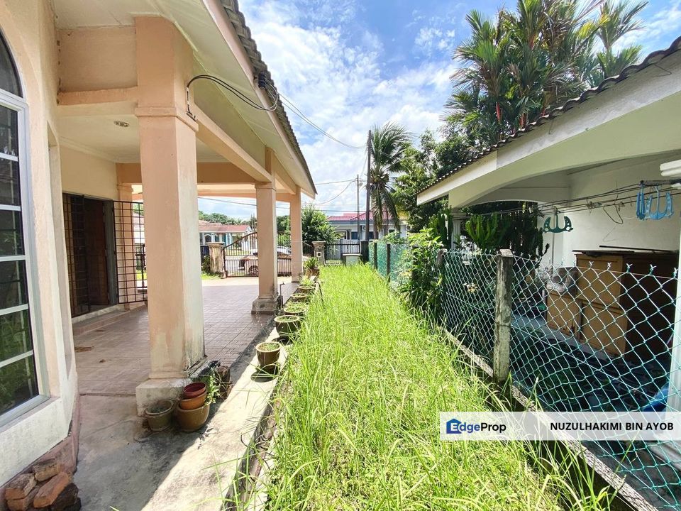 Bangalow Setingkat Taman Pantai Sepang Putra Sungai Pelek Sepang, Selangor, Sungai Pelek