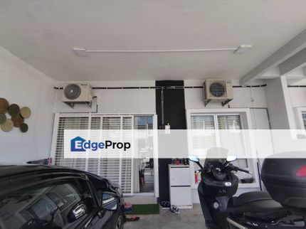 Renovated Teres Setingkat 4 bilik Bebas Banjir, Selangor, Sepang