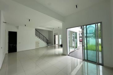 Ebonylane @ Eco Forest