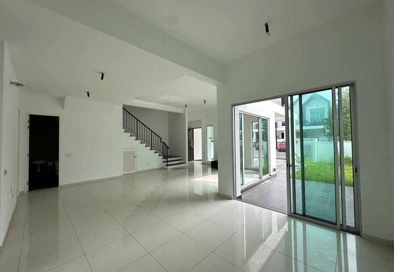 Ebonylane @ Eco Forest