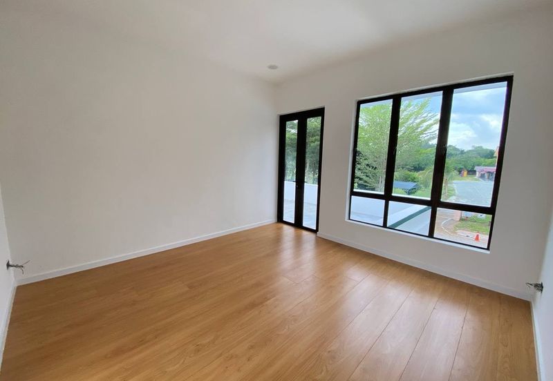 Newly Completed 3 Storey Bungalow with Fish Pond Jalan Anggerik Kota Kemuning Selangor