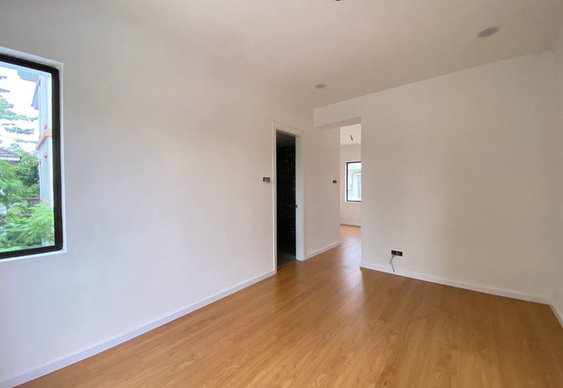 Newly Completed 3 Storey Bungalow with Fish Pond Jalan Anggerik Kota Kemuning Selangor