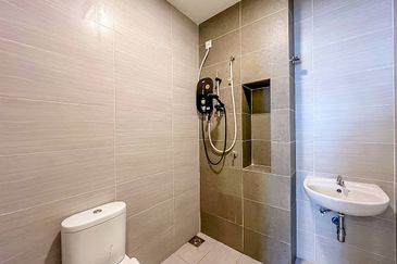 Monet Springtime @ Sunsuria City