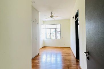 Symphony Hills Schubert