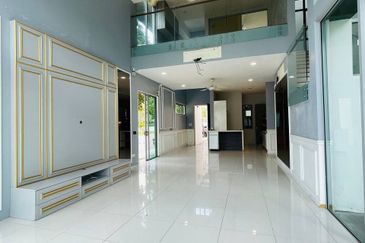 Symphony Hills Schubert