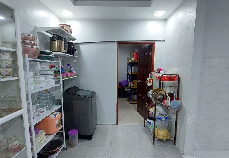 1 Storey Semi-D Taman Mawar ,Kg Sg Lang Bandar Banting