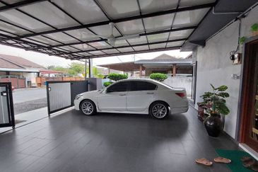 1 Storey Semi-D Taman Mawar ,Kg Sg Lang Bandar Banting