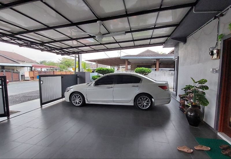 1 Storey Semi-D Taman Mawar ,Kg Sg Lang Bandar Banting