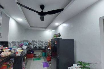 1 Storey Semi-D Taman Mawar ,Kg Sg Lang Bandar Banting