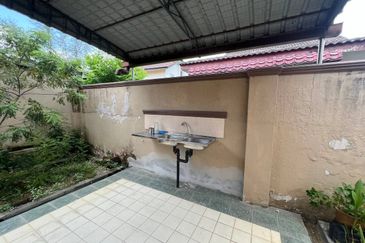 Taman Tasik Semenyih (Lake Residence)