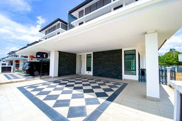 Tenderfields @ Eco Majestic