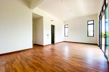 Tenderfields @ Eco Majestic