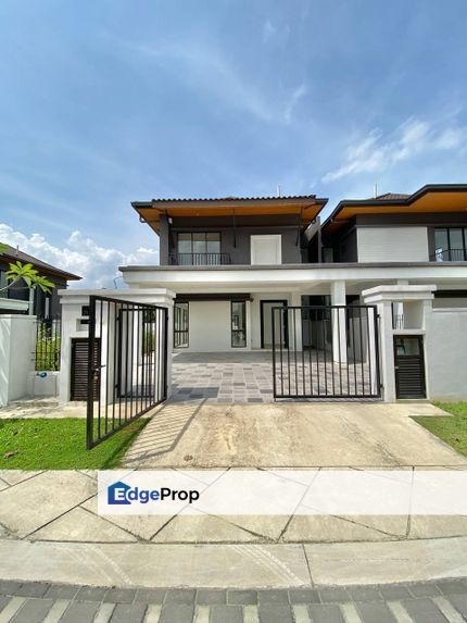 Double Storey Semi-Detached House, Setia Mayuri Semenyih, Selangor, Semenyih