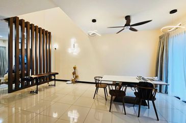 Isle of Botanica, Setia Eco Glades