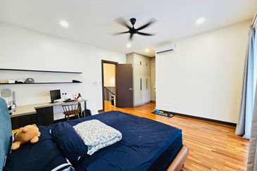 Isle of Botanica, Setia Eco Glades