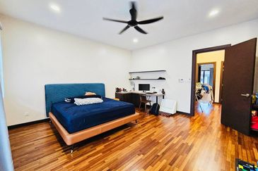 Isle of Botanica, Setia Eco Glades