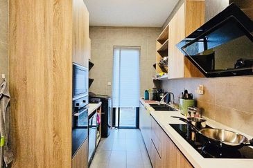 Isle of Botanica, Setia Eco Glades