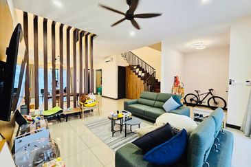 Isle of Botanica, Setia Eco Glades