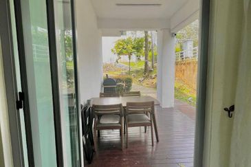 Symphony Hills Schumann