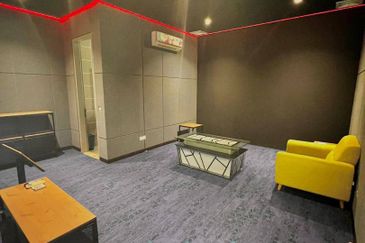 Symphony Hills Schumann