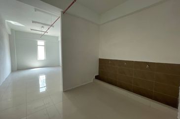 Taipan Business Centre, USJ 10